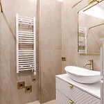 Dohany Luxury By Stn Διαμέρισμα *